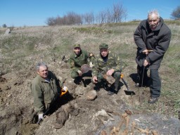 23.04.2017г. поисковиками отряда "Память" найдены останки трех советских воинов
