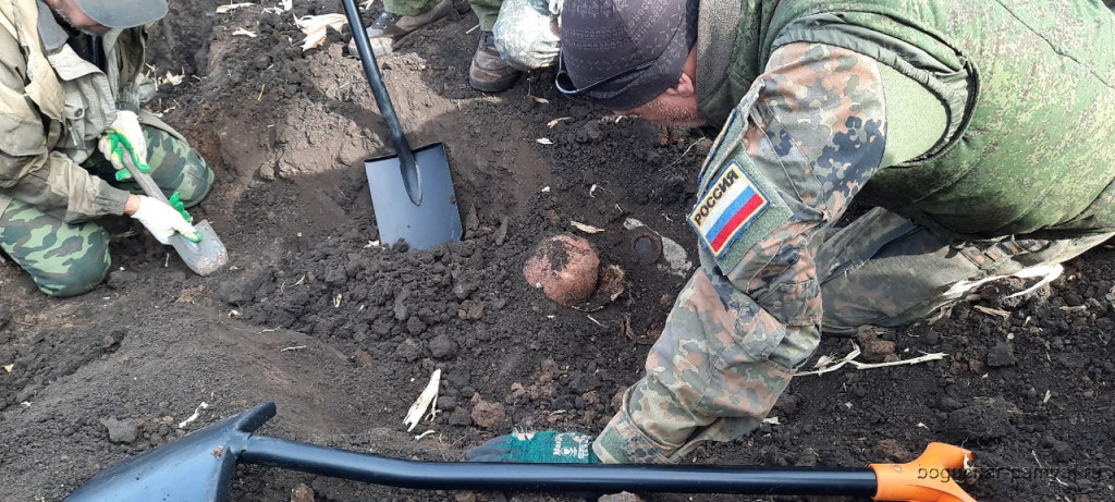 Поисковый отряд "Память" принял участие в ежегодной Вахте Памяти "Малый Сатурн" 11